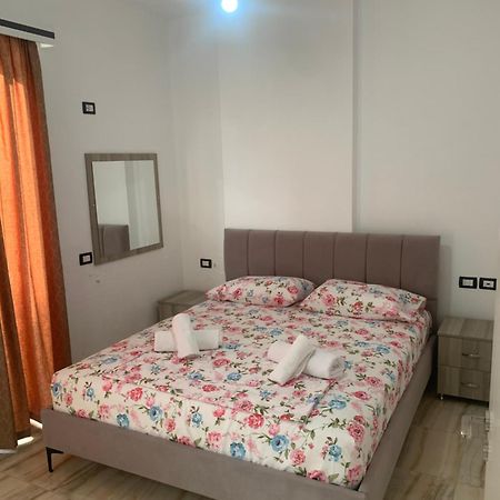 Adriatik Apartaments Саранда Экстерьер фото