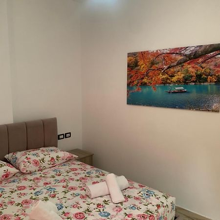Adriatik Apartaments Саранда Экстерьер фото