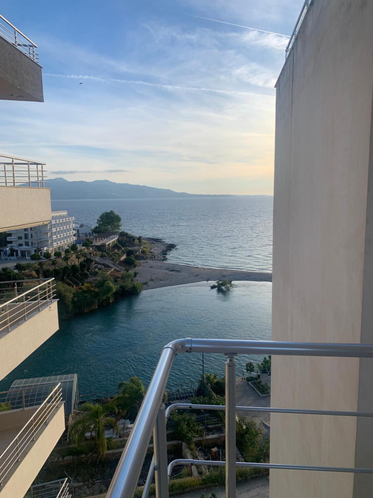 Adriatik Apartaments Саранда Экстерьер фото