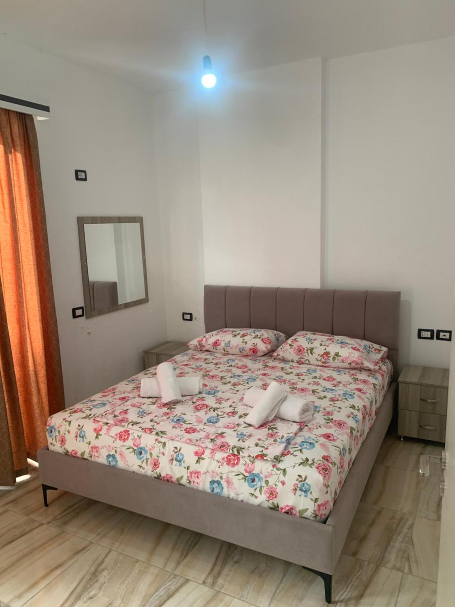 Adriatik Apartaments Саранда Экстерьер фото