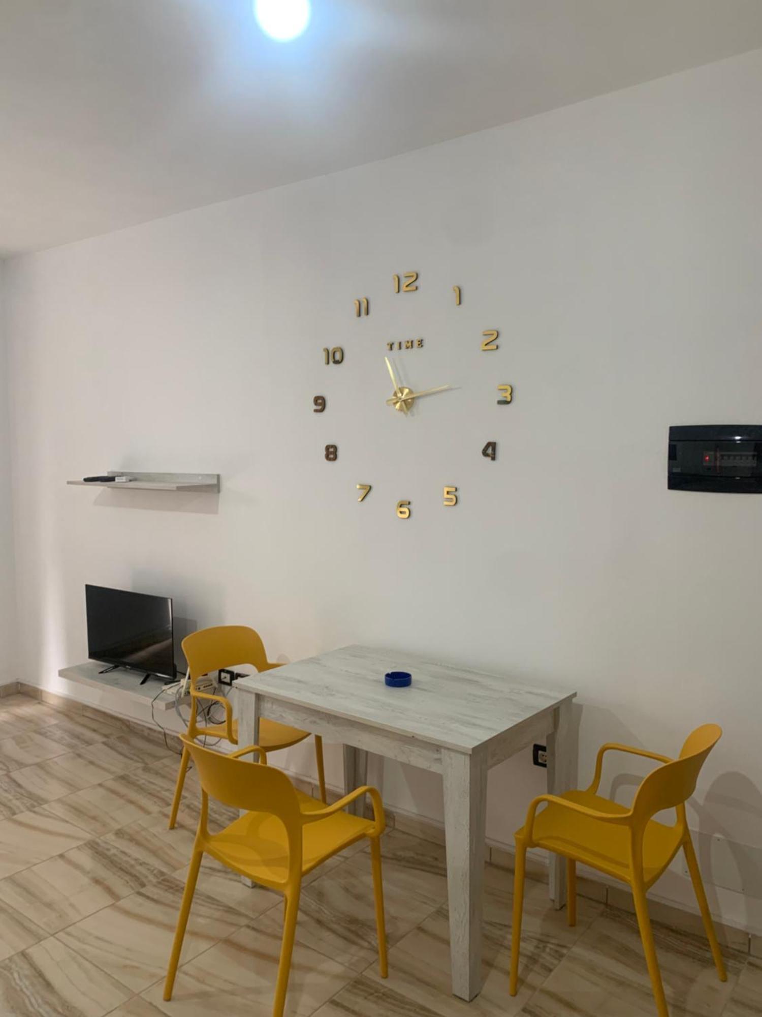 Adriatik Apartaments Саранда Экстерьер фото