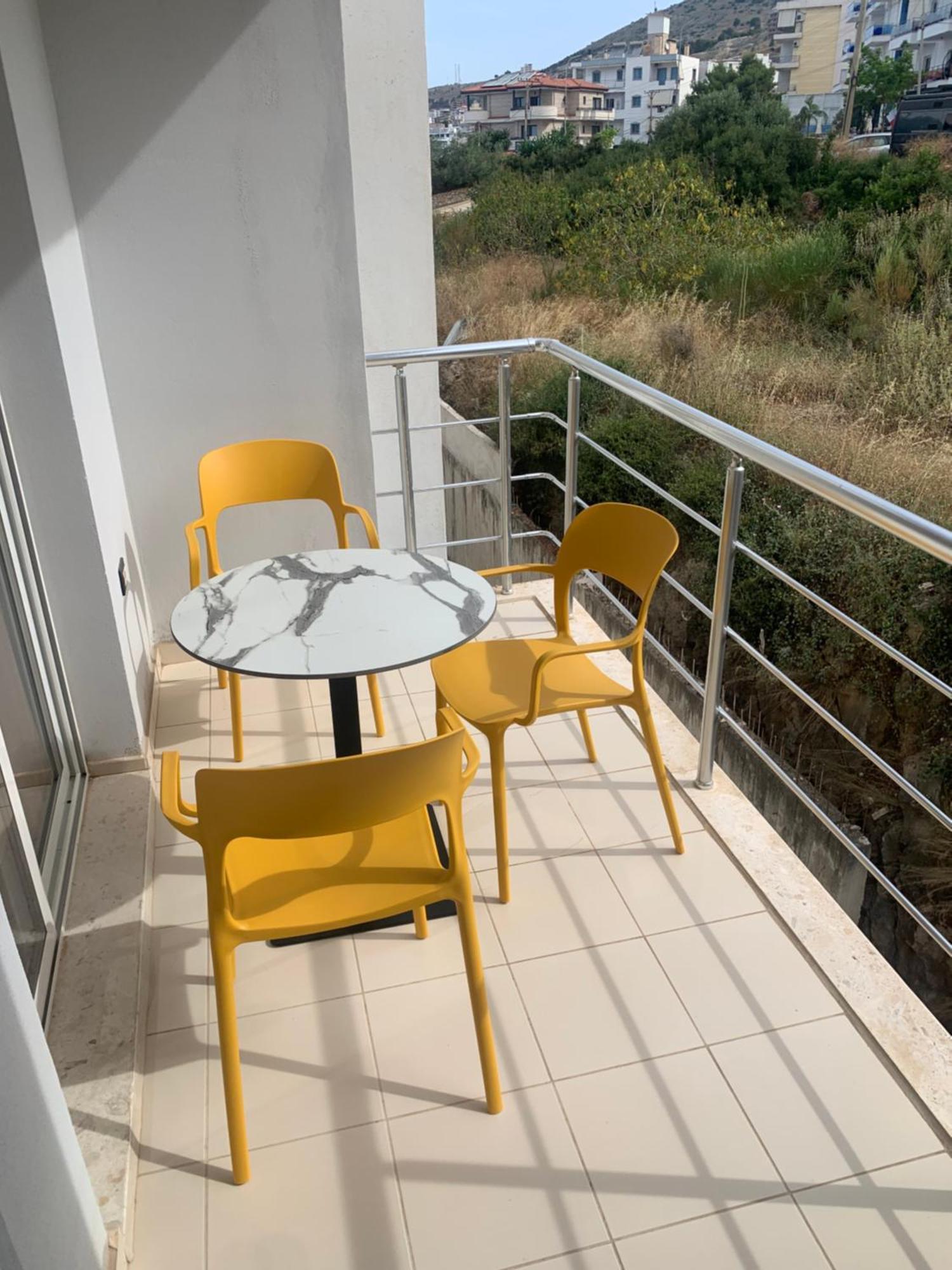 Adriatik Apartaments Саранда Экстерьер фото